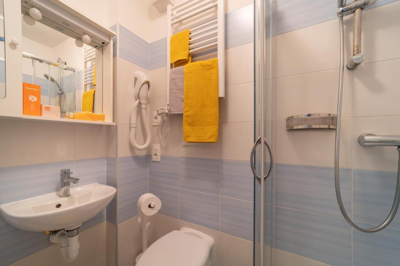 Apartamento Residenza Monica Lignano Sabbiadoro Exterior foto