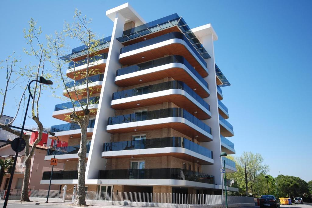 Apartamento Residenza Monica Lignano Sabbiadoro Exterior foto